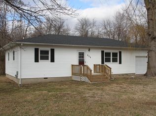 501 E Maple St, Diamond, MO 64840