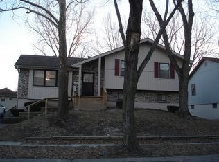 6705 E 140th Ter, Grandview, MO 64030