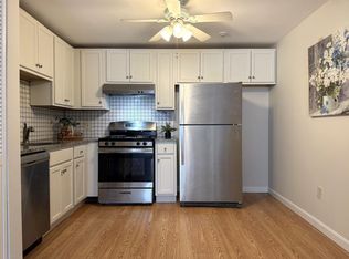 Plaza Place Condominiums, Billerica, MA 01821