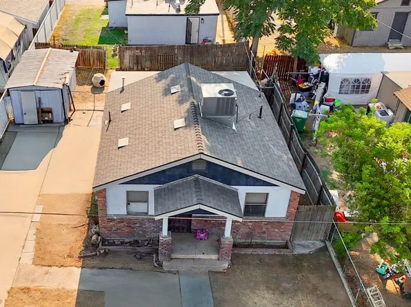 707 Yosemite Dr, Bakersfield, CA 93308