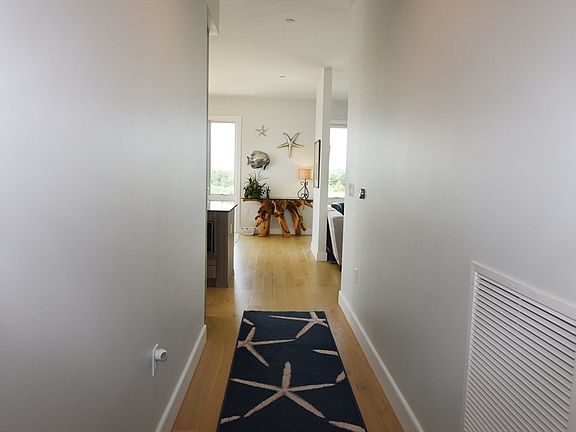 3rd image of 10 Shipyard Dr Unit 313