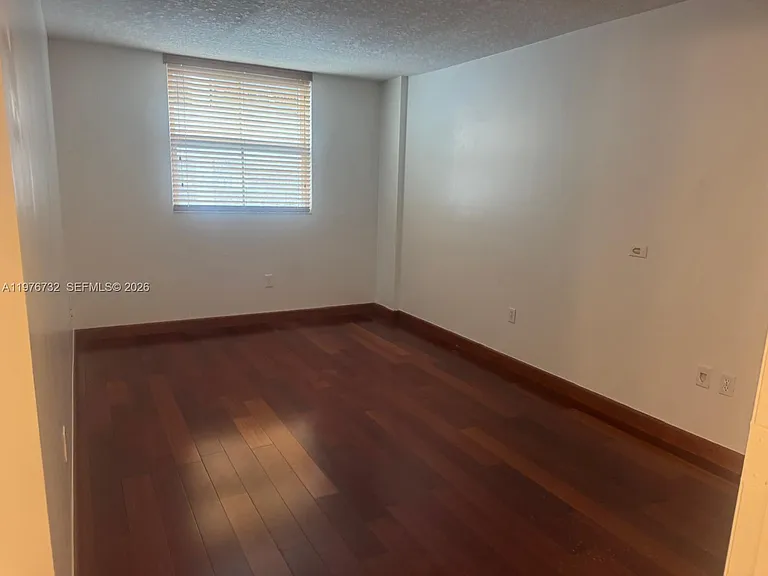 104 SW 9th St #1403 — Photo 18