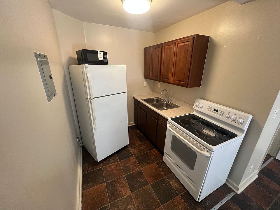 1st image of 3619 Seminole Ave APT 5