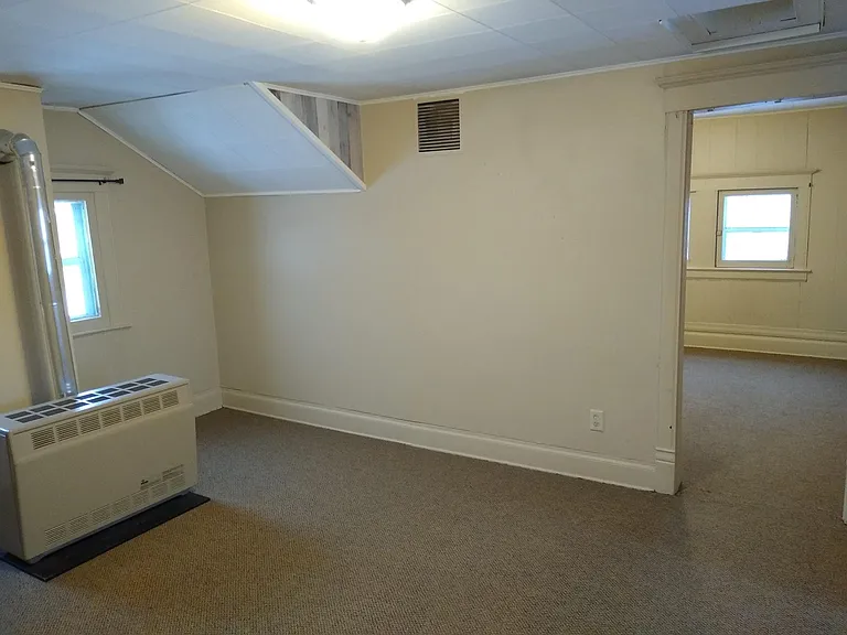 1617 Ogden Ave #3 — Photo 4