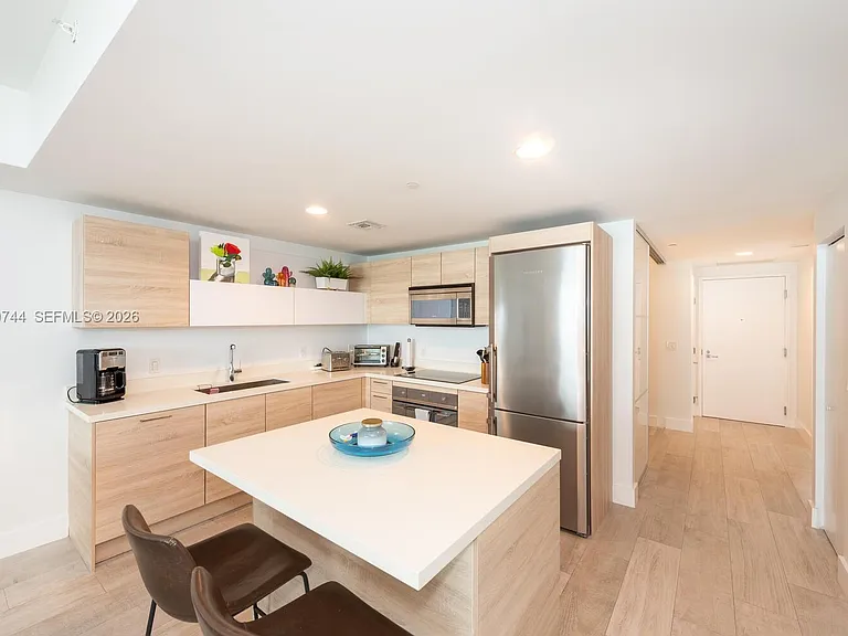 16385 Biscayne Blvd #2304 — Photo 9