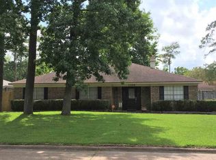 1315 Stacewood Dr, Beaumont, TX 77706