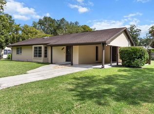 406 NE 9th St, Crystal River, FL 34428