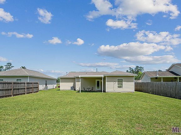2nd image of 22786 Atchafalaya Ave