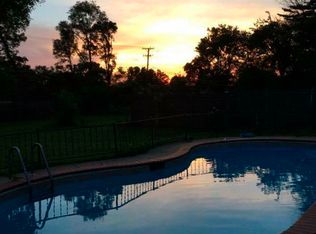 2310 Sunset Ave, Waukegan, IL 60087