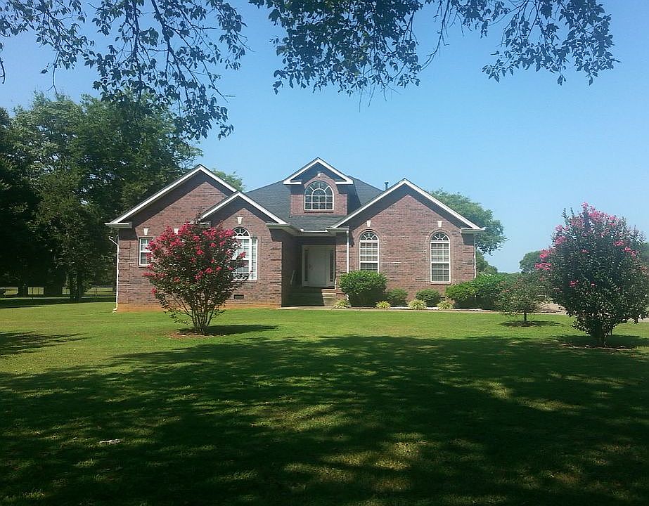 1st image of 7460 Burleson Ln