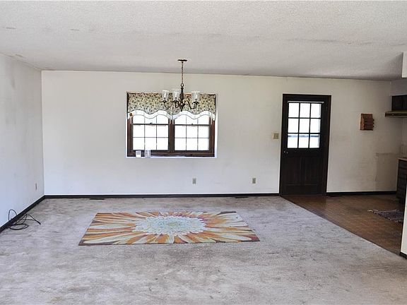 4th image of 3 Ponderosa Cir