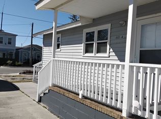 805A Cedar St, Beaufort, NC 28516