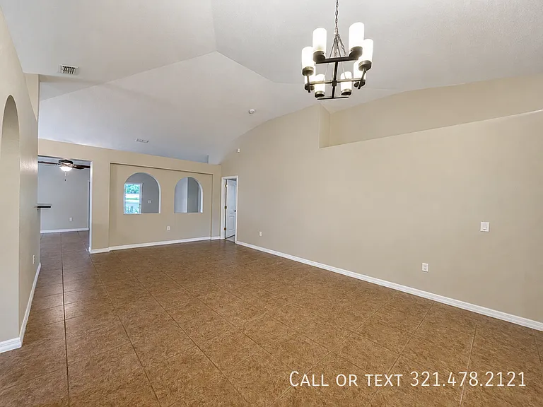 3184 Burdock Ave — Photo 11