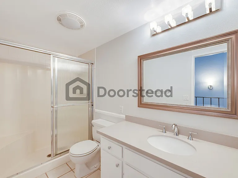 288 S Marengo Ave — Photo 18
