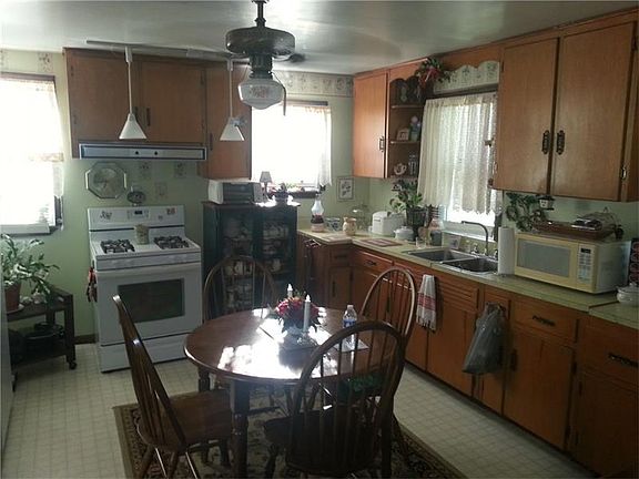 5th image of 3540 Townwood Rd