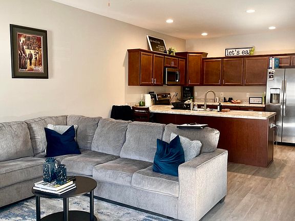 5th image of 314 S Stingray Ln