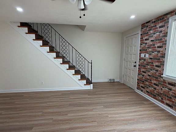 3rd image of 3810 Plumstead Ave