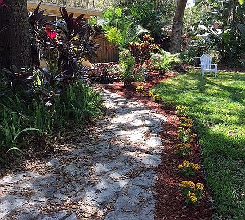 Walkway from Driveway