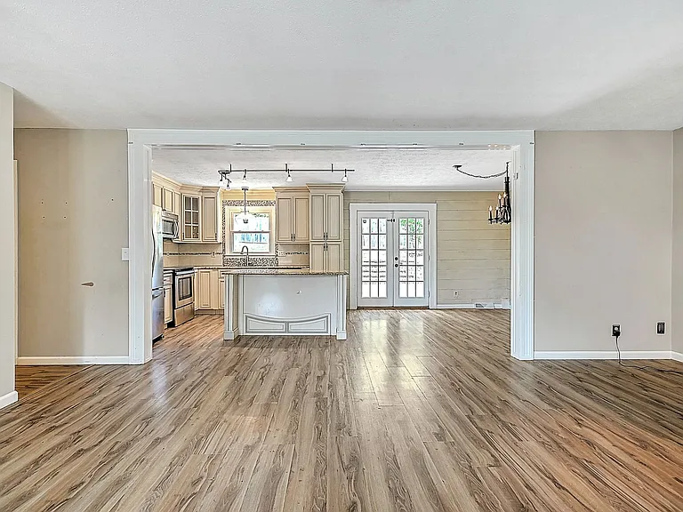 206 Sequoyah Dr — Photo 11