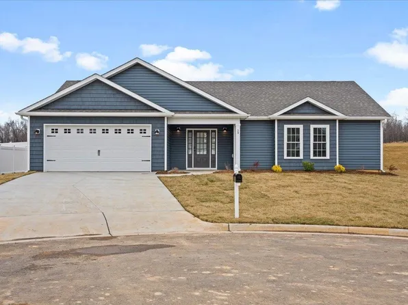 Langley Dr, Waynesboro, VA 22980