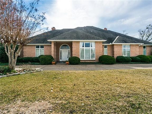 2nd image of 6621 Meadows West Dr S