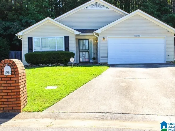 1829 Lake Park Ln, Birmingham, AL 35215