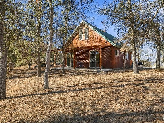 2nd image of 39334 Old Stage Rd APT B