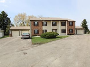 1820 15 1/2 St SW, Minot, ND 58701