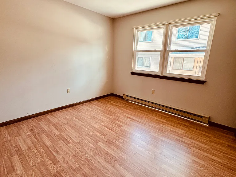 24 Cedar Ave #2 — Photo 7