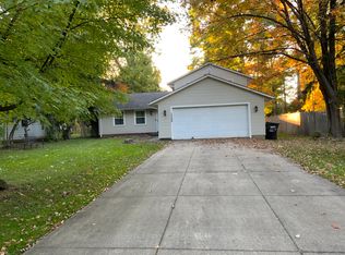 1722 Sheridan Rd, South Euclid, OH 44121