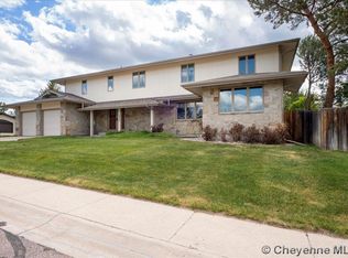 5400 Gateway Dr, Cheyenne, WY 82009
