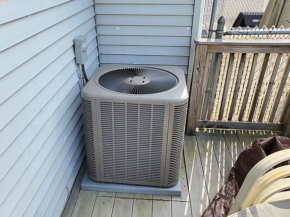 Two yr old a/c compressor 