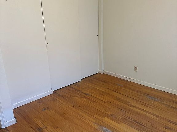 5th image of 3255 Delor St APT 1W