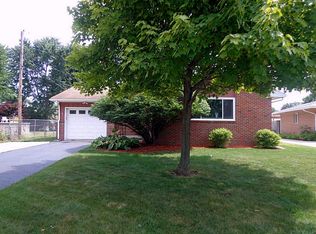 307 Danesmoor Rd, Holland, OH 43528