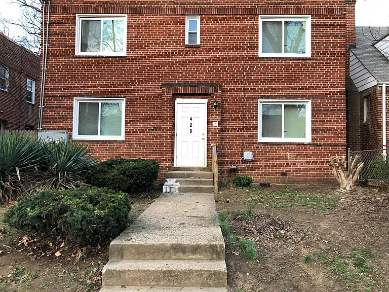 428 Newcomb St SE #2 — Photo 10
