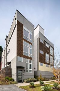 2905 18th Avenue S, Seattle, WA, 98144