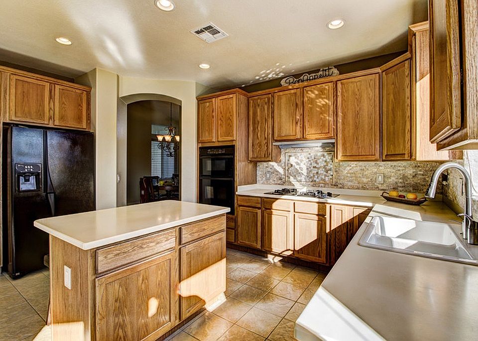 1st image of 2313 E Bonita Canyon Dr