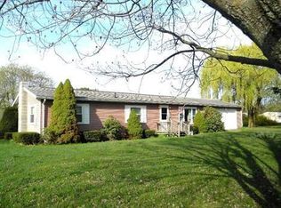 95 Mohawk Dr, Hughesville, PA 17737