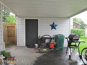 5th image of 504 Sylvan Dr