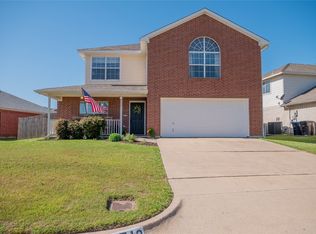 9713 Stoney Bridge Rd, Fort Worth, TX 76108