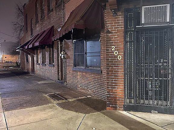 2nd image of 200 S King St