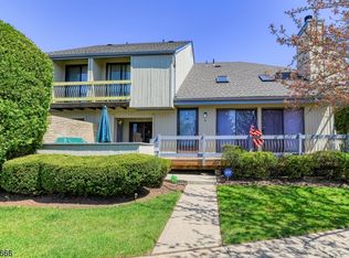 6 Talbot St, Somerset, NJ 08873