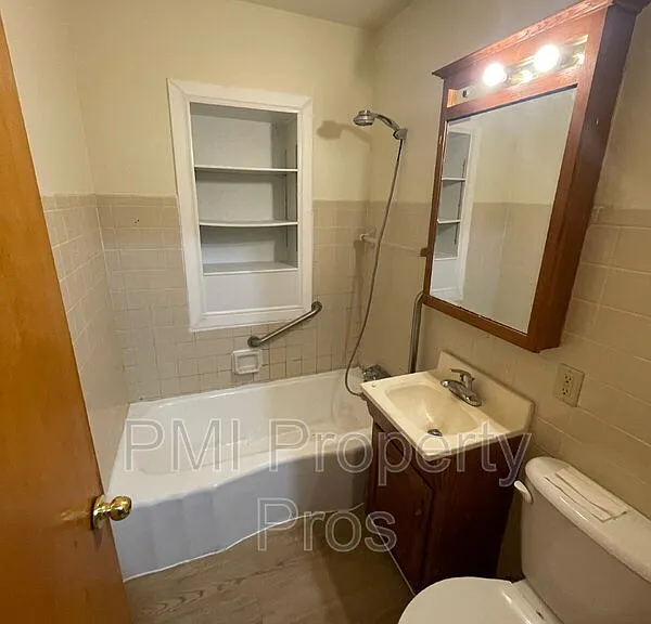 8573 N Granville Rd — Photo 8