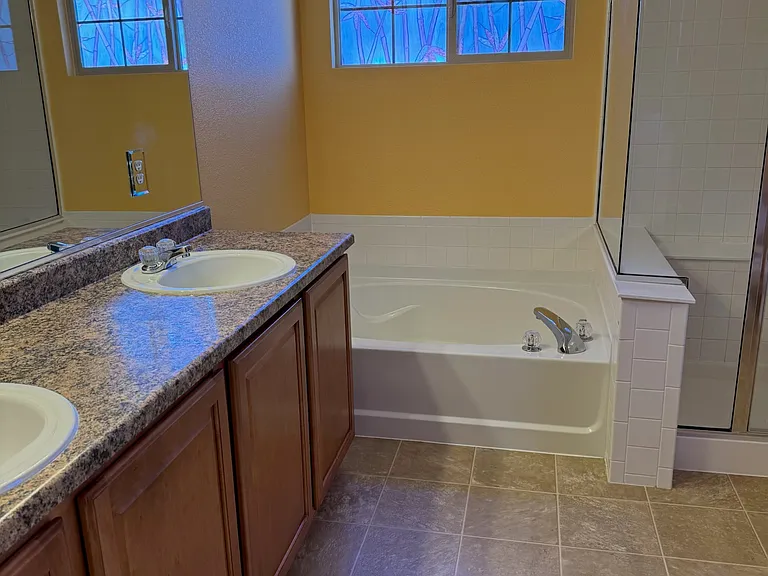 3586 N Akron St — Photo 8