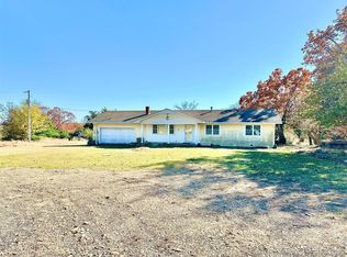 30884 Beaver's Mountain Rd, Stigler, OK 74462
