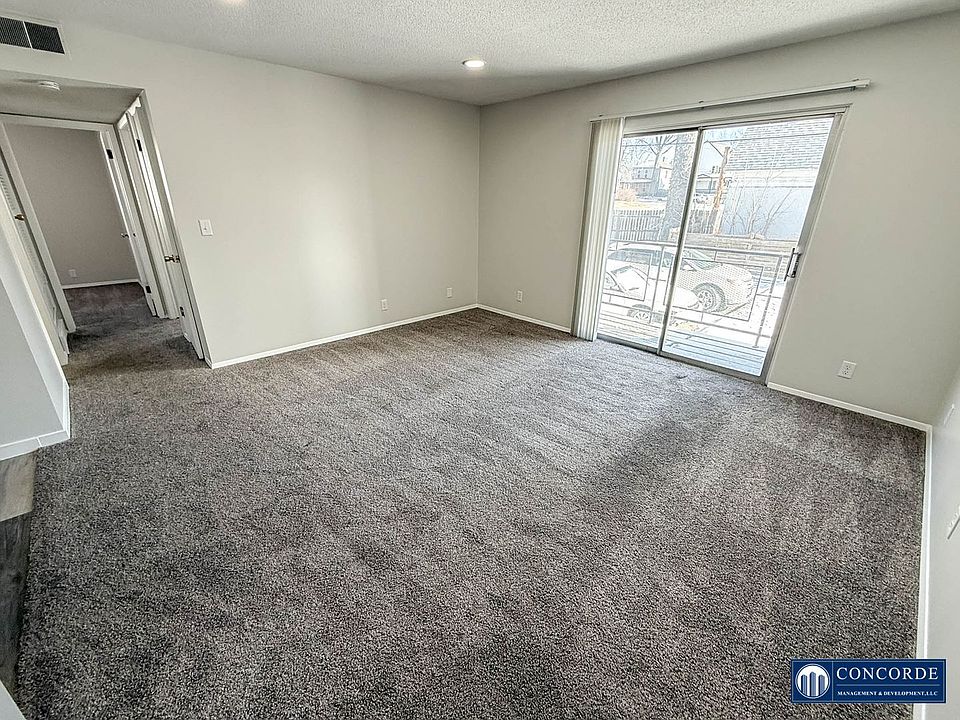 1st image of 300 S 26th St #10
