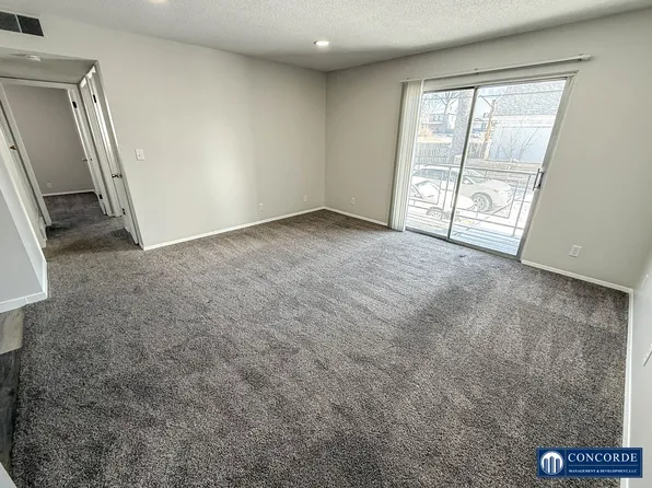 300 S 26th St., 300 S 26th St #10, Lincoln, NE 68510