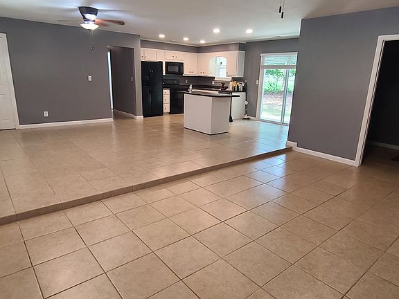 2nd image of 328 Westmont Dr