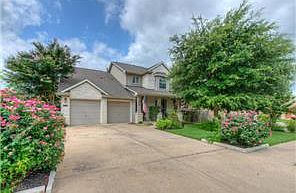 1st image of 317 Water Oak Dr