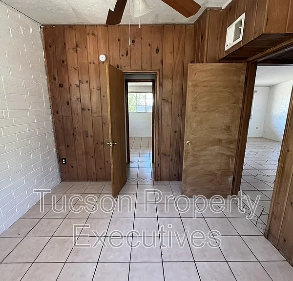 1615 E Adelaide Dr #4 — Photo 20
